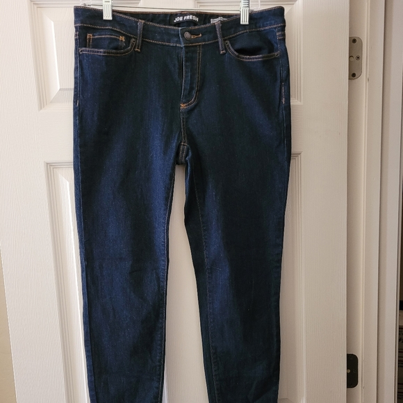 Joe Fresh Size 8 Slim Jeans--LIKE NEW!! - Picture 1 of 6